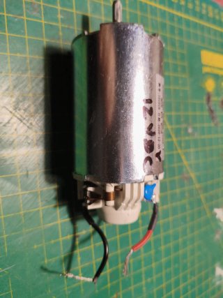Motor Eléctrico BY4843 12VDC con escobillas