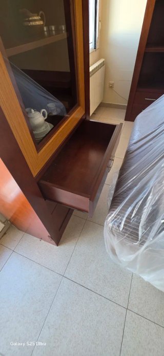 Mueble de salón comedor madera y cristal