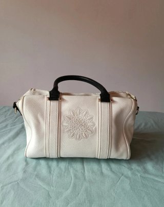 Bolso Desigual Blanco y Dorado