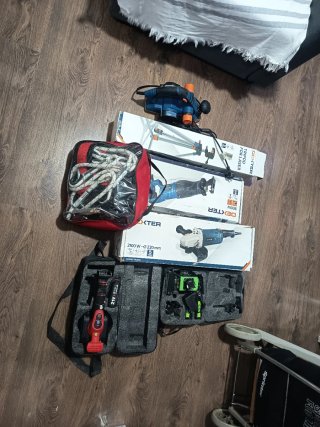 Lote Herramientas Dexter: Radial, Sierra, Nivel Lá