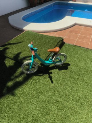 Bicicleta de equilibrio infantil