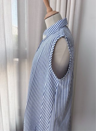 Vestido midi rayas cuello joya
