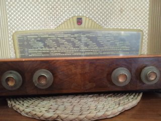 Antigua radio de los años 50.