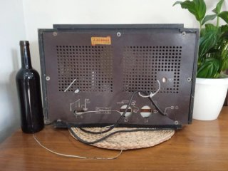 Antigua radio de los años 50.