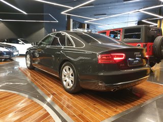 Audi A8 3.0 TDI quattro 250 CV