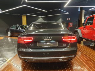 Audi A8 3.0 TDI quattro 250 CV