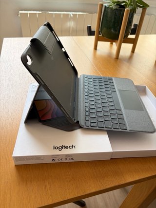 Funda teclado Logitech Folio Touch iPad Air
