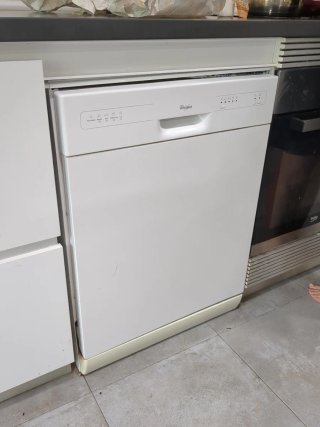 Lavavajillas Whirlpool blanco