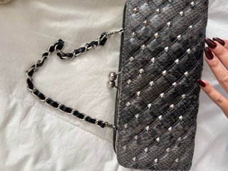 Bolso vintage tachuelas plateadas cartera