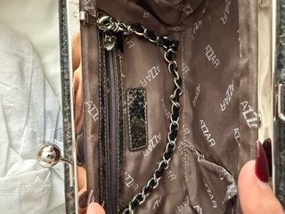 Bolso vintage tachuelas plateadas cartera