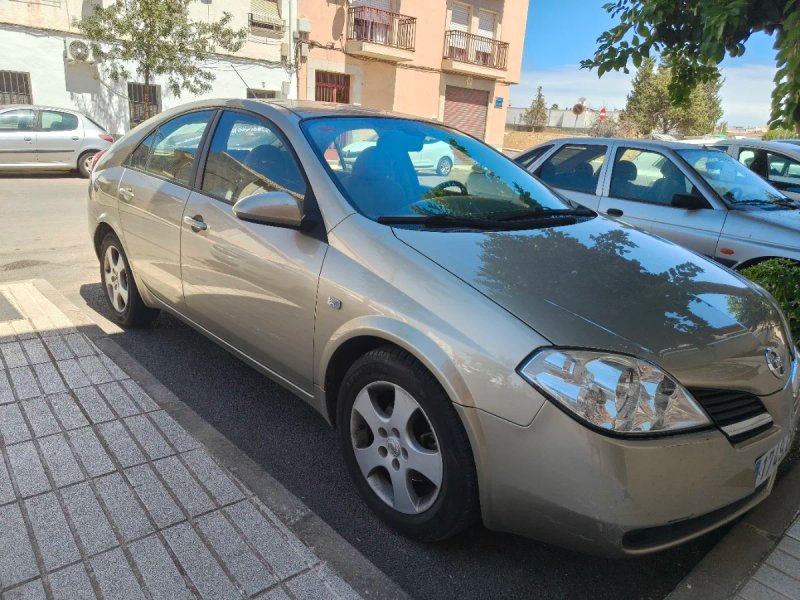 Nissan Primera 2003 - foto 1