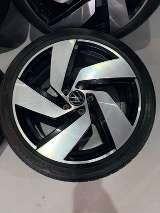 Llantas 18 ORIGINALES Volkswagen Golf GTI MK8