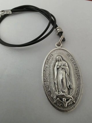 Collana Madonna di Guadalupe Argento