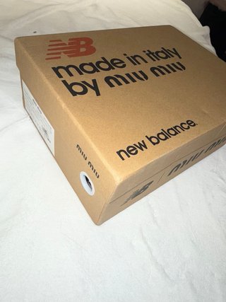 Scarpe New Balance x Miu Miu Made in Italy