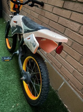 Bicicleta infantil Volare Motobike 16