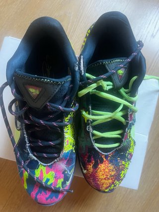 Zapatillas baloncesto LEBRON 22