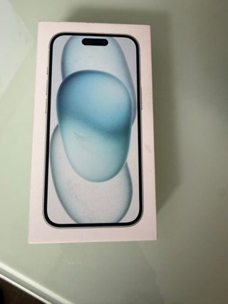 iPhone 15 Apple