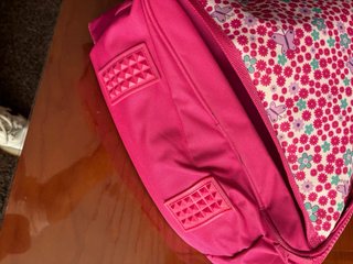 Mochila infantil flores fucsia y turquesa