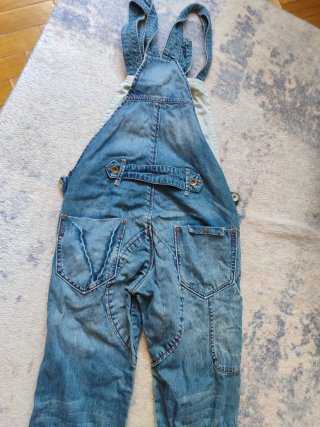 Mono vaquero azul
