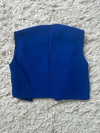 Chaleco Zara azul botones
