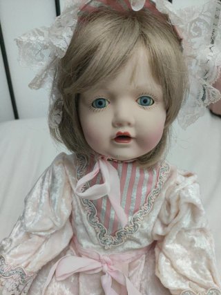 Muñeca Porcelana Ramon Ingles