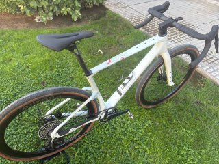 Mondraker Arid Carbon RR 2026 Force XPLR 13v