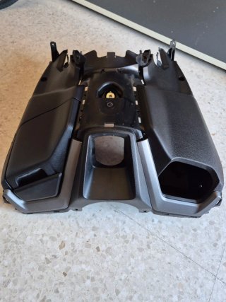 Contraescudo Yamaha NMAX 2025-2026