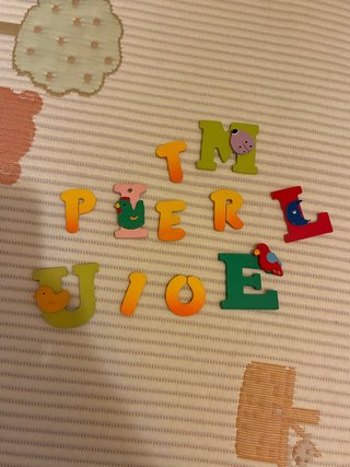 Letras madera infantil decorativas