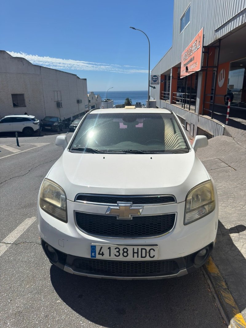 Chevrolet Orlando 2011 - foto 1