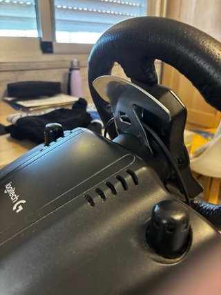 Volante Logitech G29 con Chasis