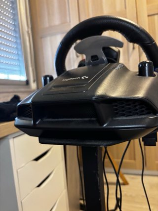 Volante Logitech G29 con Chasis