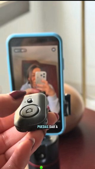 Trípode con seguimiento facial
