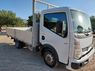 Camion Renault Trucks Maxity 2008