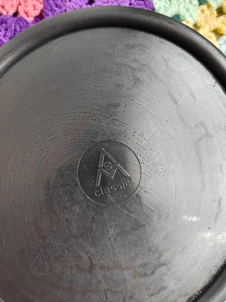 Tapa AMC Negra