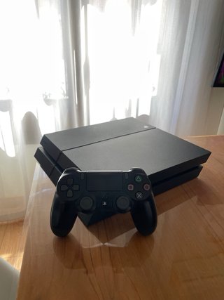 PS4 (PlayStation 4) 800GB + Mando + Juegos