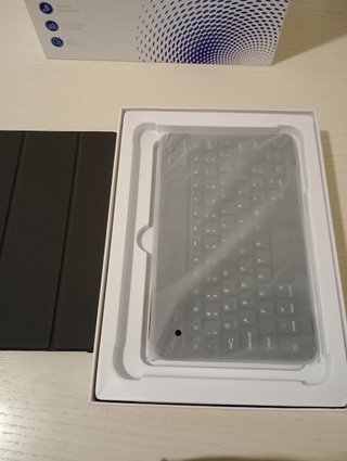 Tablet 11.5 pollici con tastiera e mouse
