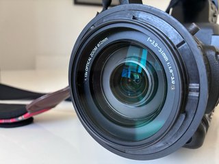 Cámara Panasonic P2 HD AG-HPX 171 + Trípode