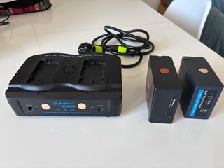 Cámara Panasonic P2 HD AG-HPX 171 + Trípode