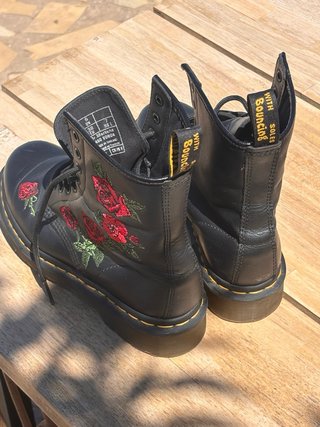 Botas Dr. Martens Edición Especial Rosas T.38
