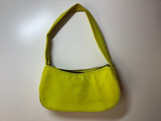 Bolso Pull&Bear verde neón