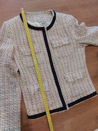 Chaqueta Liu Jo estilo Chanel Casi Nueva