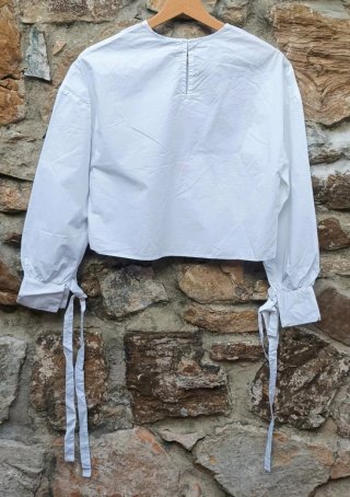 Blusa Mango Crop Flores Talla XS