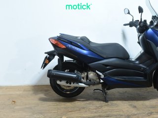 YAMAHA XMAX 125