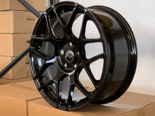 oulet!! fox PF3 8X18 5X108 ET35 BLACK