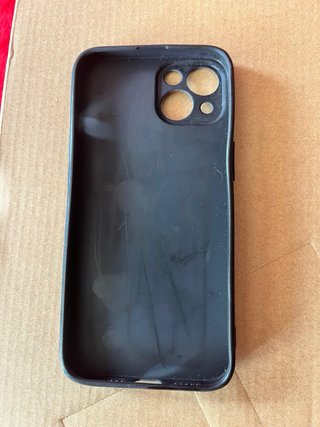 Funda silicona iPhone 13