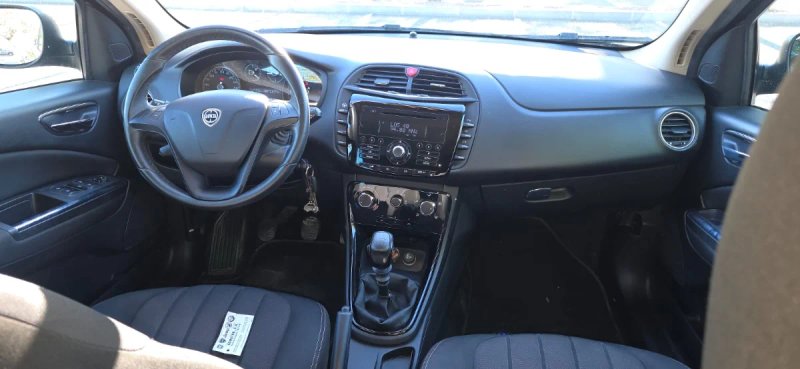 Lancia Delta 2015 - foto 1