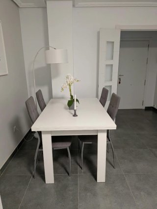 Conjunto Muebles Comedor Semi-Nuevos