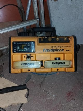 Bomba de vacío Fieldpiece VP67 6 CFM