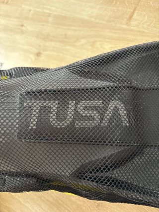 Aletas de buceo TUSA con bolsa