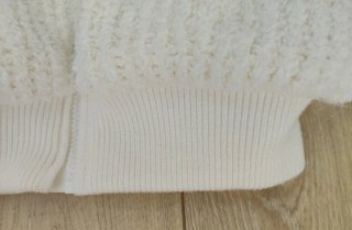 Cazadora Bershka blanca talla XS